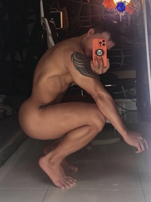 Thái