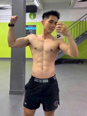 Tí